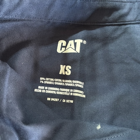 CAT Detroit Blue Oxford button down,chest pockets,durable, functional,reliable - Picture 7 of 11